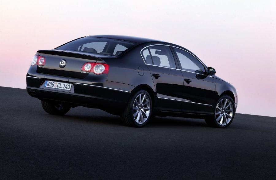  Volkswagen Passat 2005 года  (фото 136 из 161)